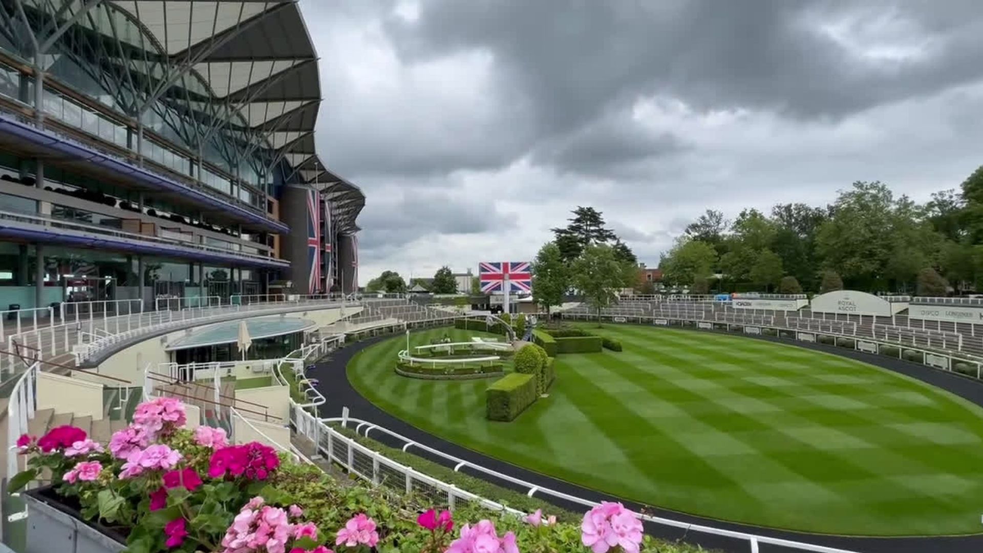 Ascot main arena